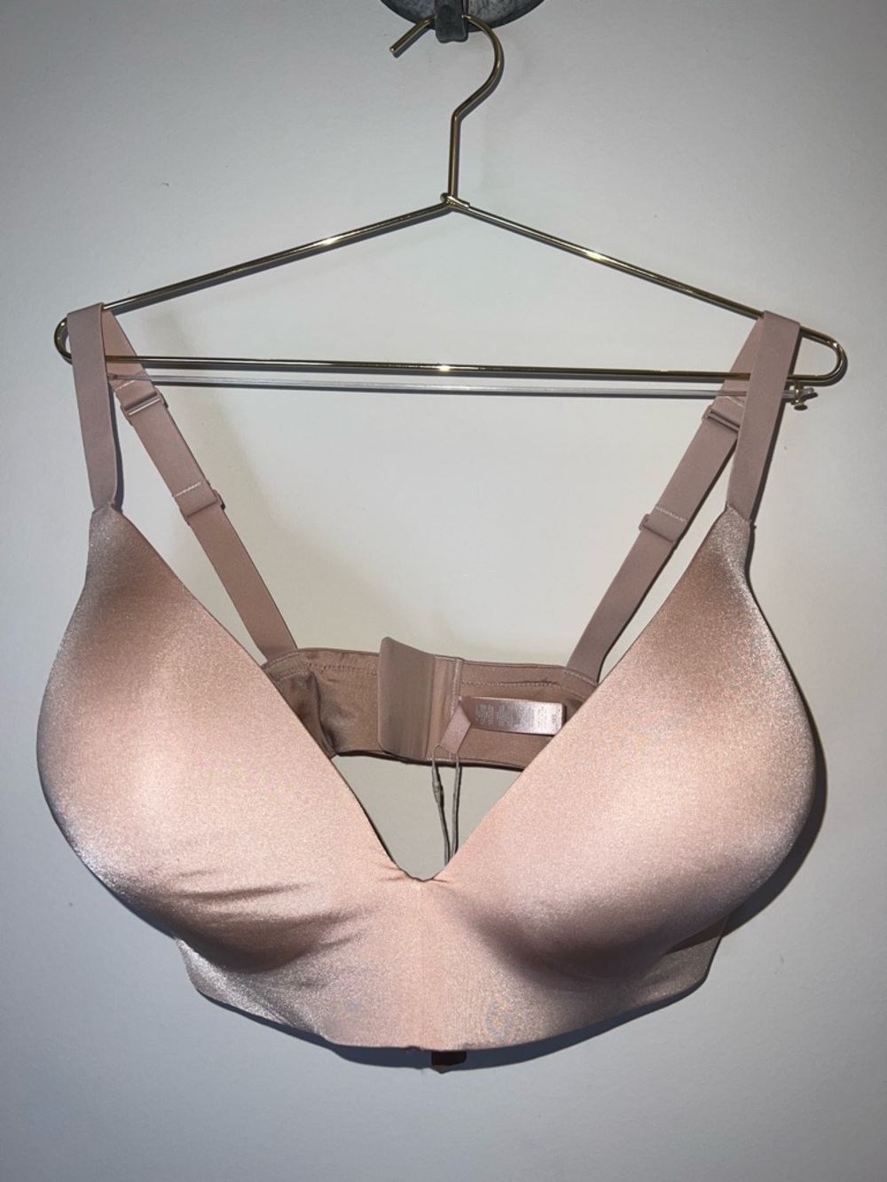 SKIMS Wireless Lightly Lined Bra 46D Sienna Nude NWT
